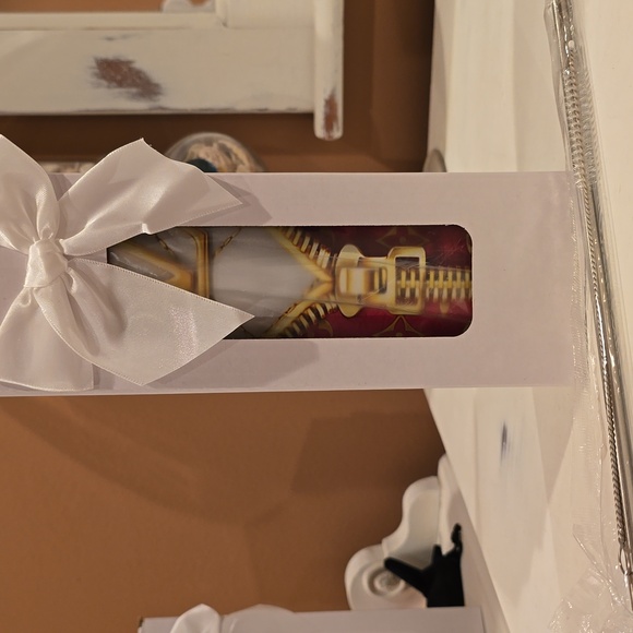 NIB Insulated 20 Oz. Tumbler With Metal Straw And Cleaning Brush - Picture 3 of 6